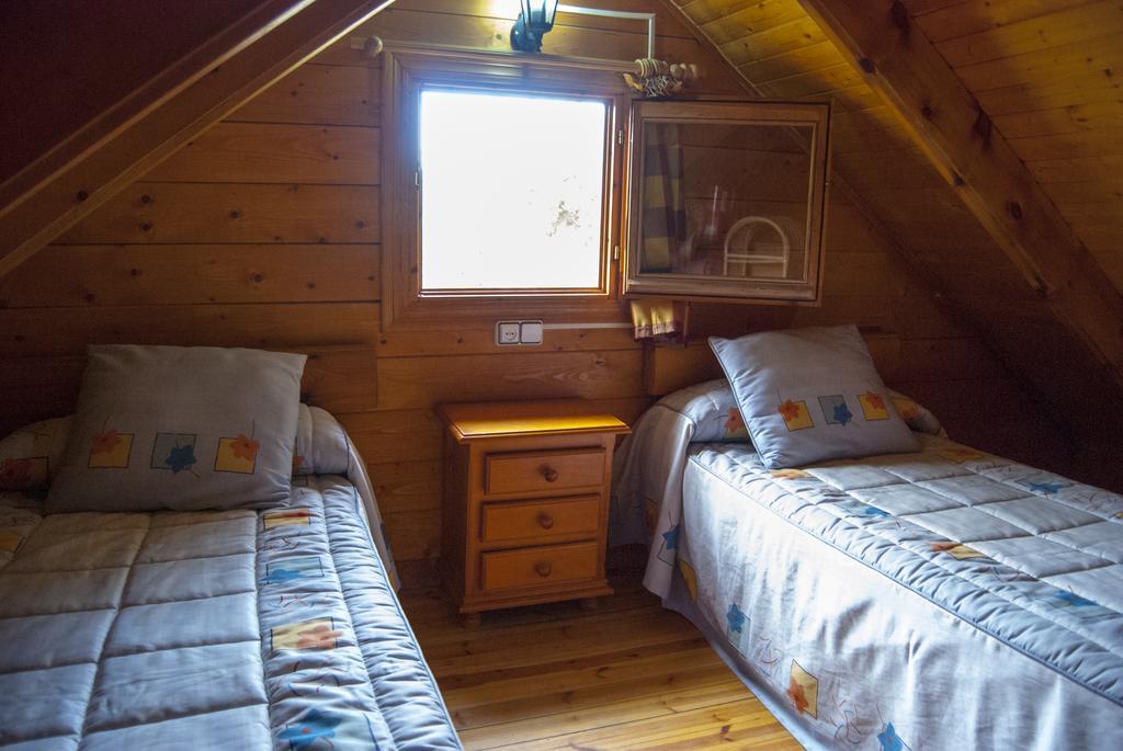 Cabana De Madera La Encina Burunchel Eksteriør billede
